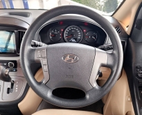 Hyundai H1 2.5 Elite VIP AT ดีเซล 2018 รถสวยใช้น้อย ดูแลดี