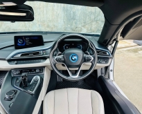 2017 BMW i8 Pure impulse 1.5 HYBRID โฉม i12 ไมล์2หมื่น เหมือนได้รถป้ายแดงเล